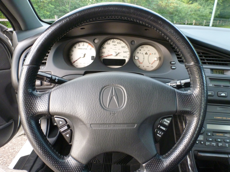 Illustration for article titled I spent the last 3 days detailing my car to the extreme - PICS!